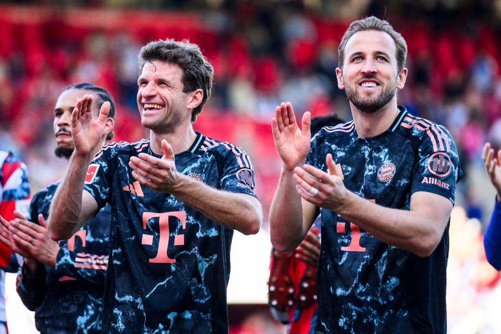 更是对现代 更是对现代