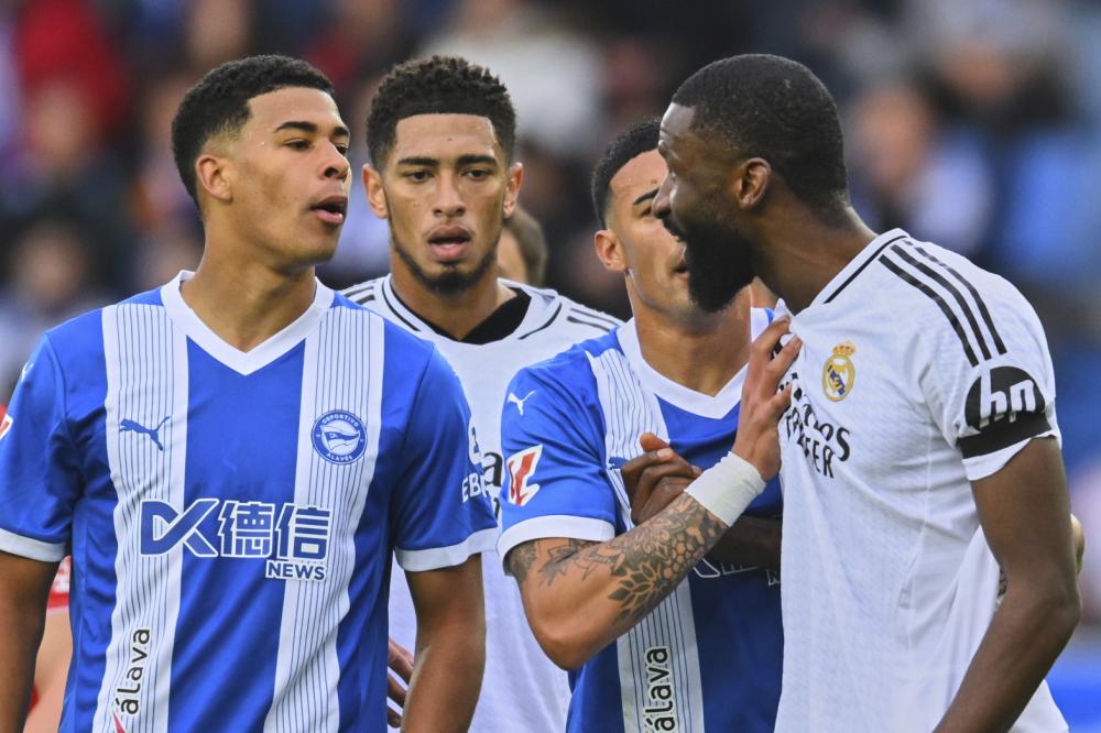 他贡献了两 他贡献了两